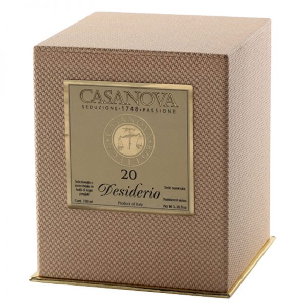 The CASANOVA Balsamic Vinegar Tesoro 30 Travasi is made of cooked and concentrated Must of Trebbiano and Lambrusco grapes aged in wood barrels and wine Vinegar for 20 years.