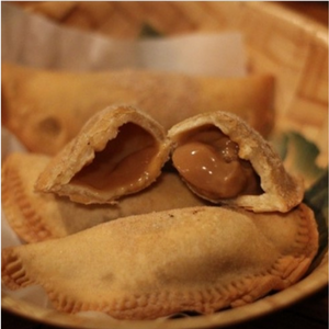 Empanadas with Dulce de Leche | Socilink