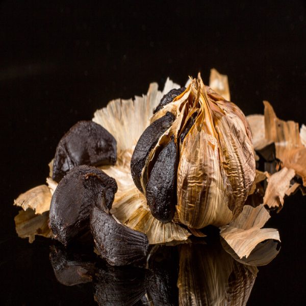 Umami's Black Garlic is a gourmet product derived from Polesano PDO White Garlic. The brand uses a long maturation process with controlled temperature