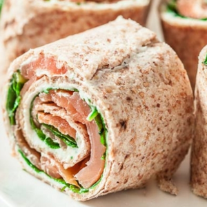 Smoked Salmon Wrap, Arugula and Salmon Paté | Socilink