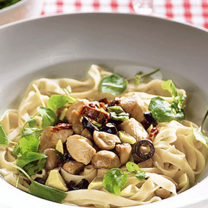 Tagliatelle with chicken | Socilink