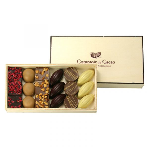 Comptoir du Cacao Praline Collection Assorted Wooden Box 160g