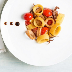 Calamarata Pasta with Squid and Soy Sauce | Socilink