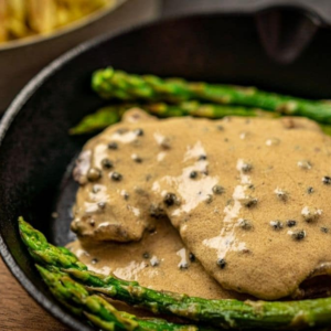 Steaks with Pepper Sauce | Socilink