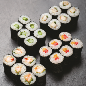 Hosomaki Sushi Roll with Grilled Asparagus | Socilink