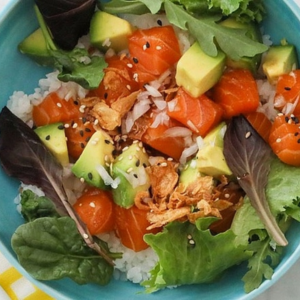 Hawaiian Sushi Rice Bowl and Salmon Poke | Socilink